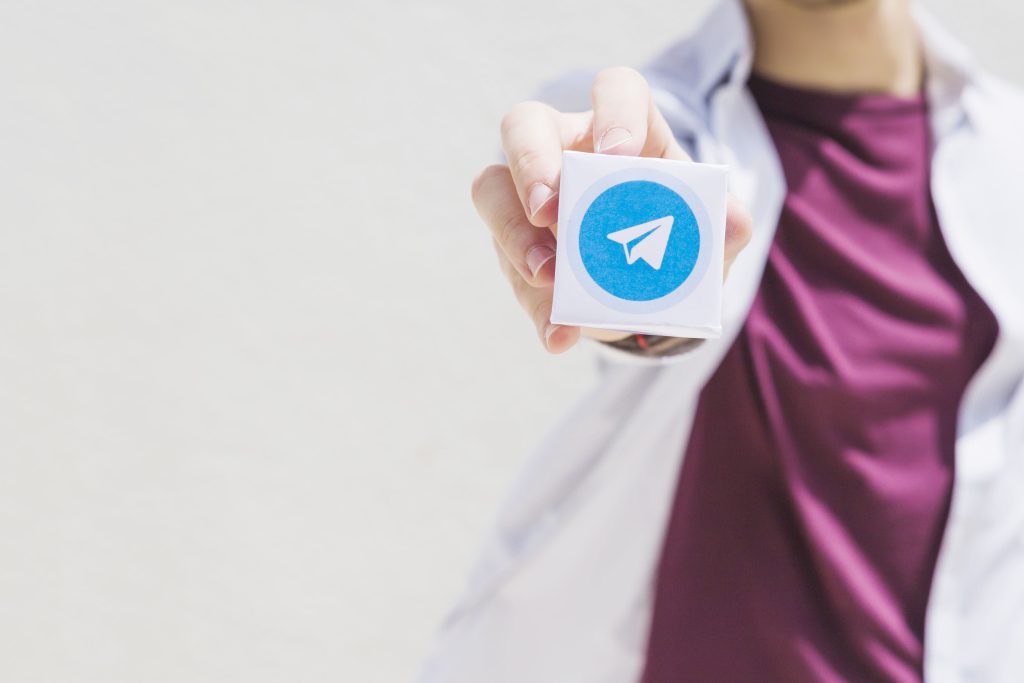 Интеграция Telegram и EnvyCRM